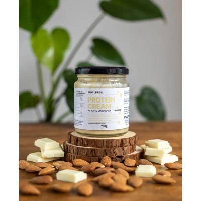 Crema Proteica gusto Mandorle e Cioccolato Bianco
