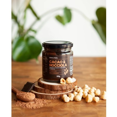 Crunchy Dark Chocolate and Hazelnut Cream