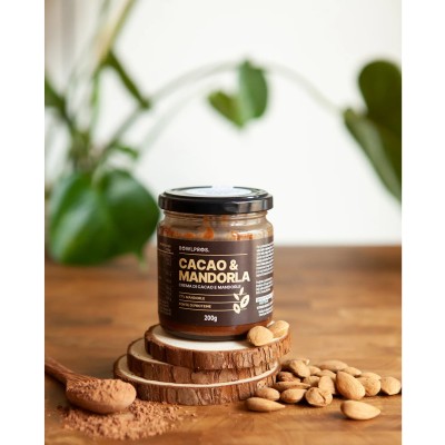 Cocoa and Almond Cream